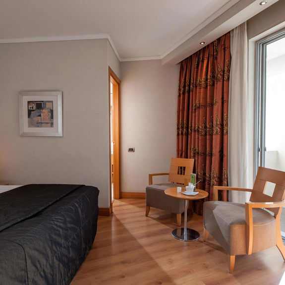 The-Athenian-Callirhoe-Hotel-Executive-Room-4.JPG
